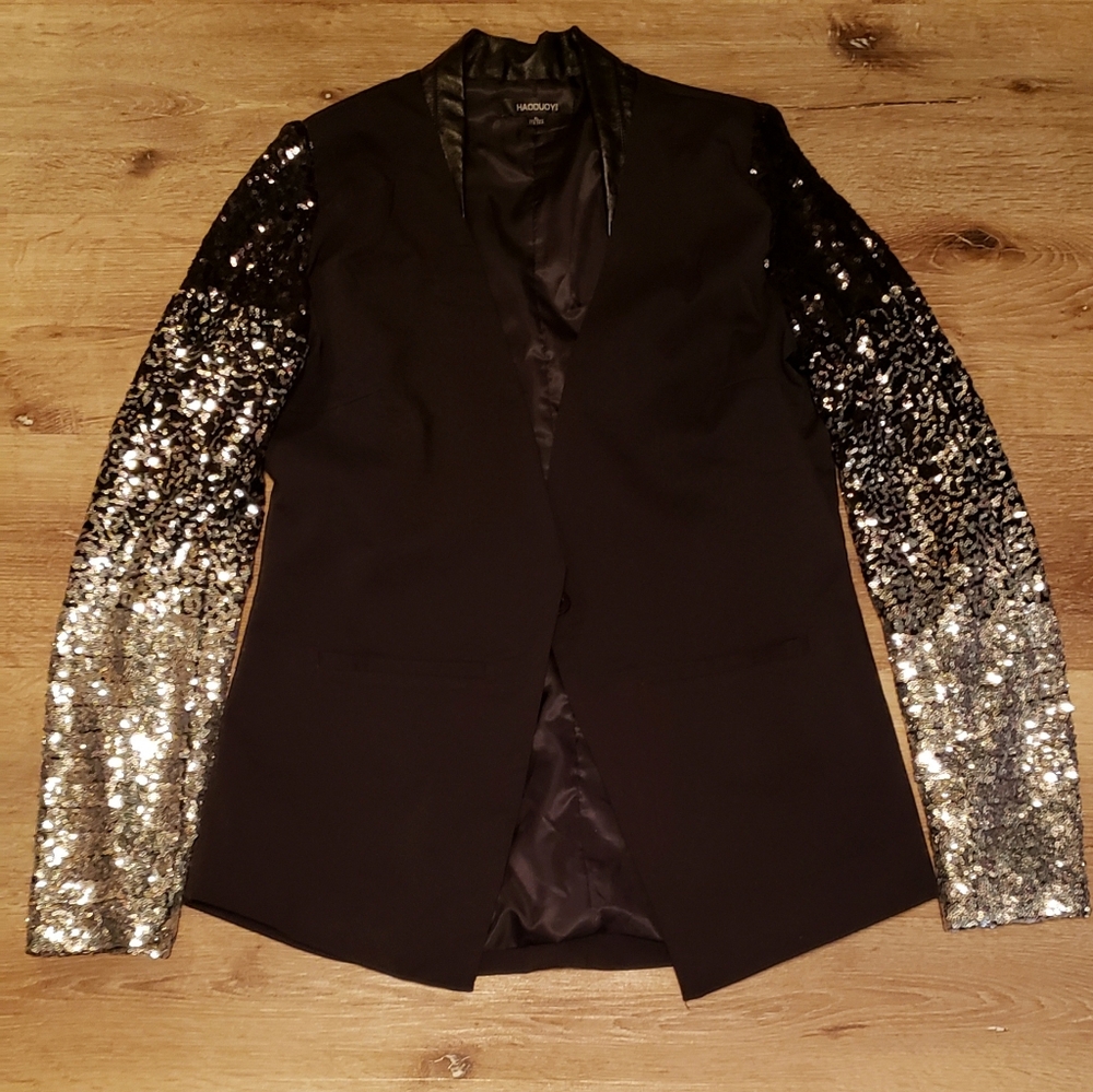 Sequin Sleeve Black Blazer sz M (label says XL but US is a medium)